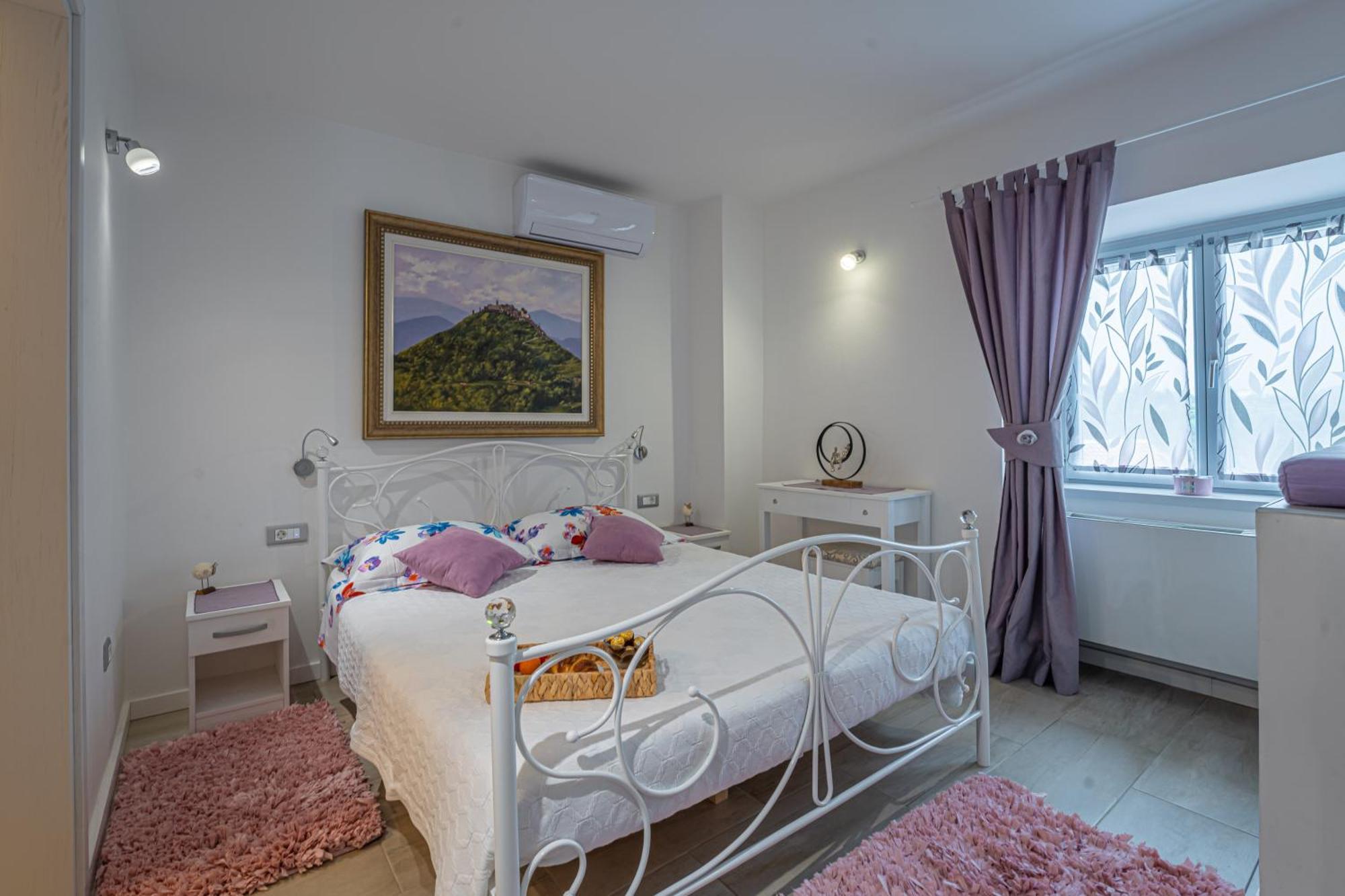 Holiday Home Belveder Motovun With Heated Pool リヴァデ エクステリア 写真